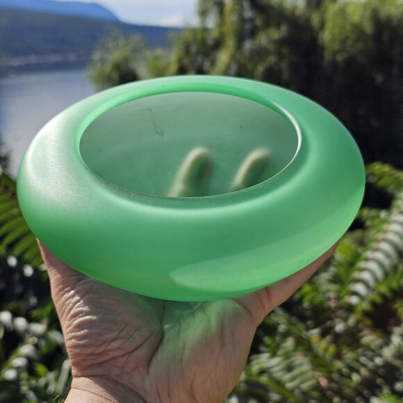 Uranium Tiffin Satin Green Glass Vase Bowl Geiger Confirmed, Amazing Piece! - Picture 16 of 16